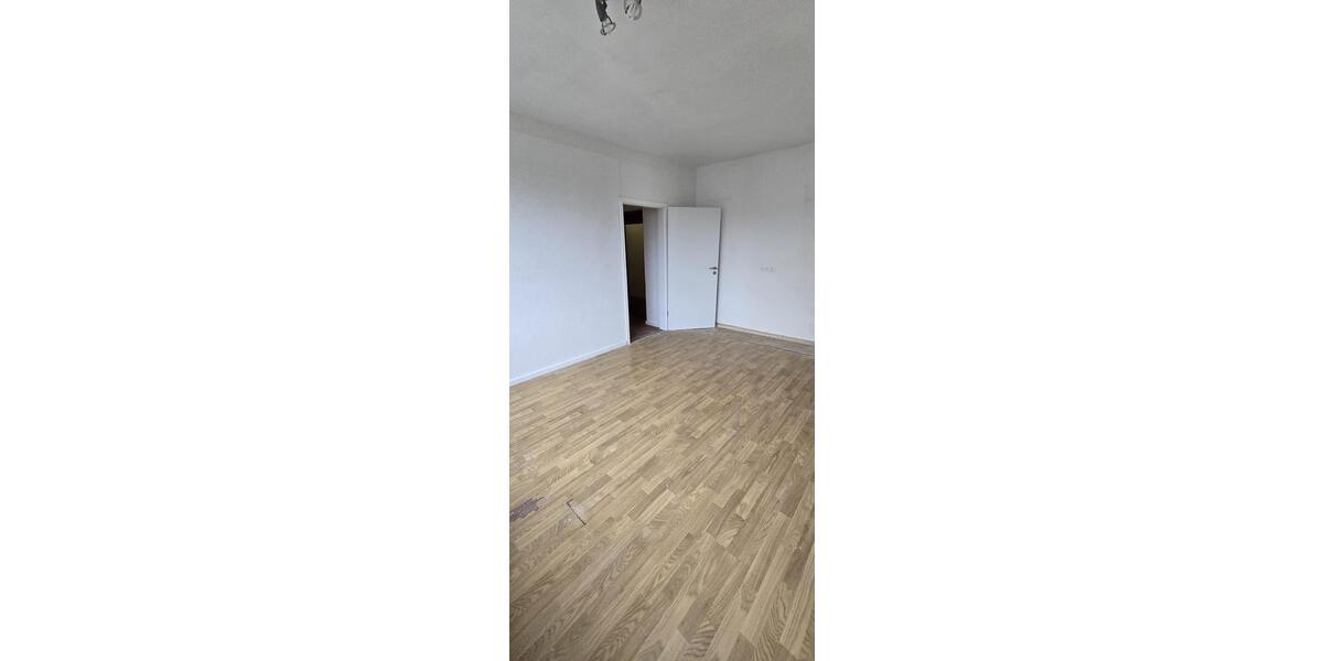 Erdgeschoßwohnung Hilden Forstbach - 3 Zimmer, 80 m&sup2;, 1.100&euro; | Angebot:26652937