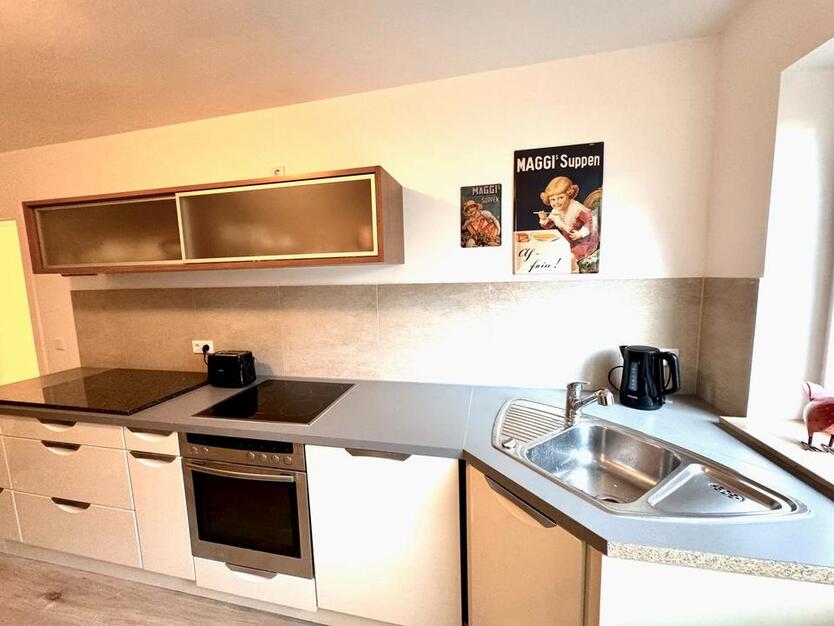 Essen Innenstadt: Stilvoll wohnen – gehobener, vollmöblierter Erstbezug zimmer