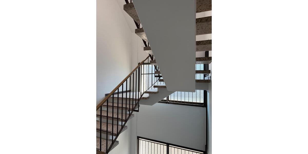 Etagenwohnung Mönchengladbach Süd - 5 Zimmer, 107 m&sup2;, 1.690&euro; | Angebot:26101898
