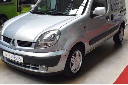 Renault Kangoo 69.060 km 10.980 € Neukirchen-Vluyn 47506