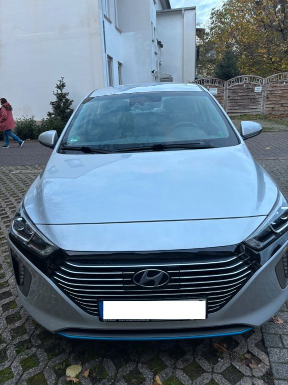 Hyundai IONIQ 59.000 km 16.400 € Solingen 42697