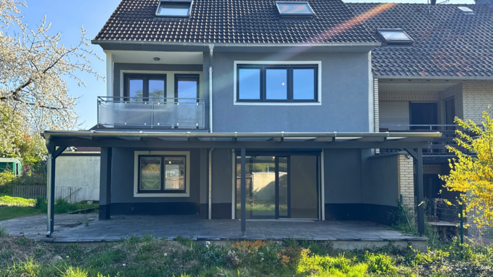 Haus zum Mieten in Grevenbroich 2.800 € 175 m²