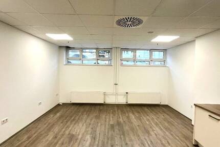 Gewerbeobjekt Düsseldorf Holthausen - 850&euro; | Angebot:19306405