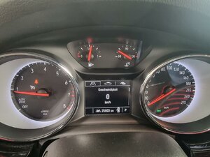 Opel Astra Elegance Navi Keyless Park&Go Klimaautom. Wi 25.902 km 20.880 € HAAN 42781