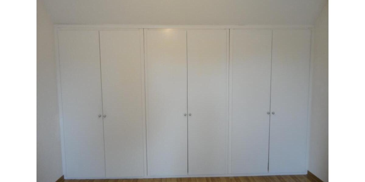 Traumhafte 5-Zimmer-Wohnung, mit großem Balkon, in Krefeld-Hüls 5 zimmer