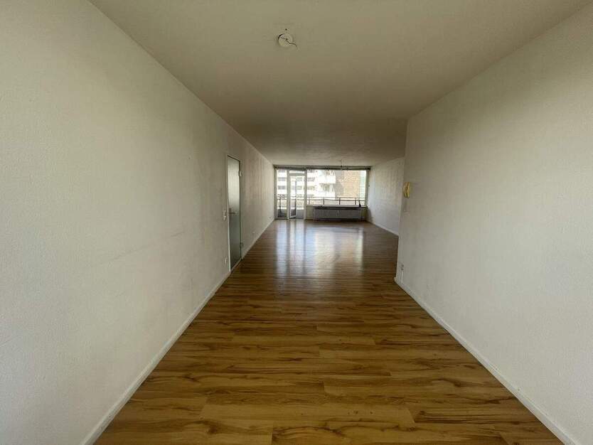 CITYHOUSE: Schöne 4-Zimmer-Wohnung mit 2 Balkonen und TG-Stellplatz in Köln-Junkersdorf 4 zimmer