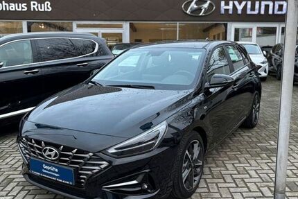 Hyundai i30 9.122 km 23.990 &euro; Oberhausen 46049