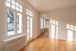 Etagenwohnung Düsseldorf Niederkassel - 3 Zimmer, 133 m&sup2;, 2.850&euro; | Angebot:25330845