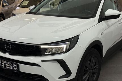 Opel Grandland (X) 100.671 km 16.950 &euro; Remscheid 42859