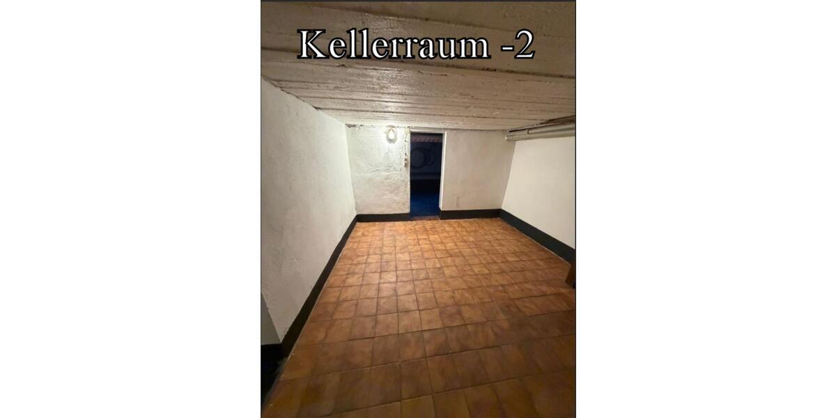 Doppelhaushälfte mit großer Garage und Garten 5 zimmer