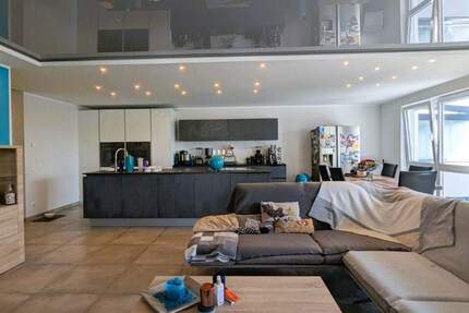 Wohnung Mülheim an der Ruhr Dümpten - 4 Zimmer, 146 m&sup2;, 1.790&euro; | Angebot:25696344