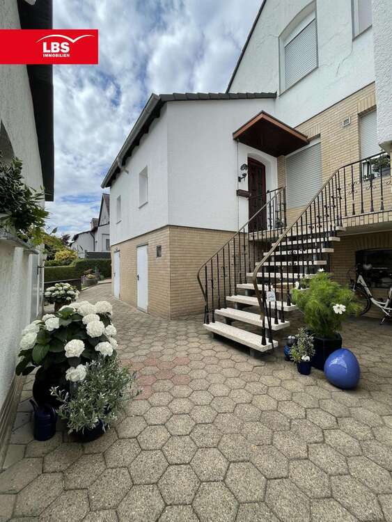 Haus zum Kaufen in Essen 200.000 € 71 m²
