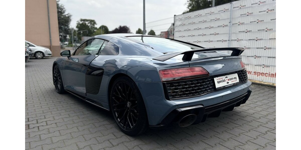 Audi R8 / 5.2 FSI quattro / 570PS / V10 FSI 110.000 km 99.900 &euro; Mönchengladbach 41066