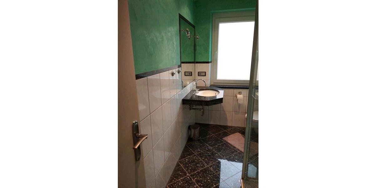 Hochparterre Wuppertal Dönberg - 2 Zimmer, 60 m&sup2;, 620&euro; | Angebot:25794769