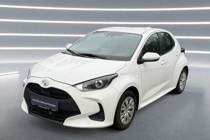 Toyota Yaris 22.879 km 14.790 &euro; Remscheid 42859