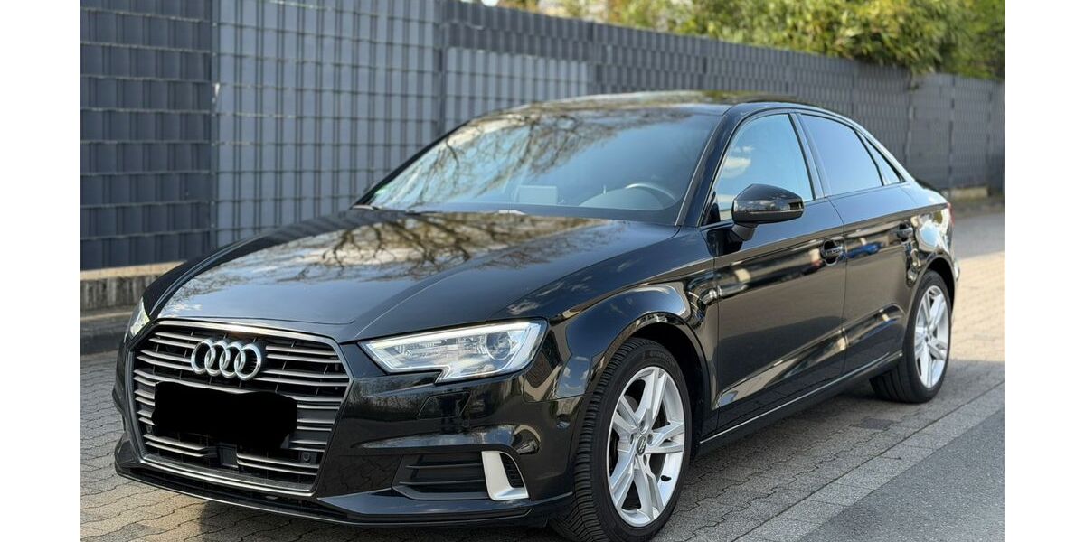 Audi A3 119.000 km 17.950 &euro; Solingen 42655