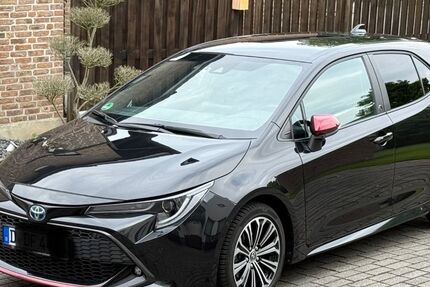 Toyota Corolla 17.500 km 22.000 &euro; Düsseldorf 40547