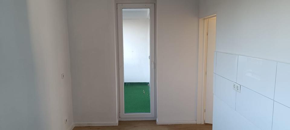 Moderne 3-Zimmer-Wohnung mit Balkon in Erkrath 3 zimmer