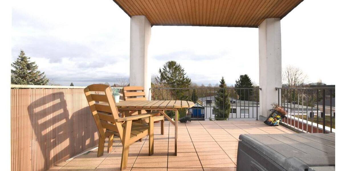 ***ETW, 3 Zi-KDB, mit EBK und großem Balkon in MG-Heyden!*** 3 zimmer