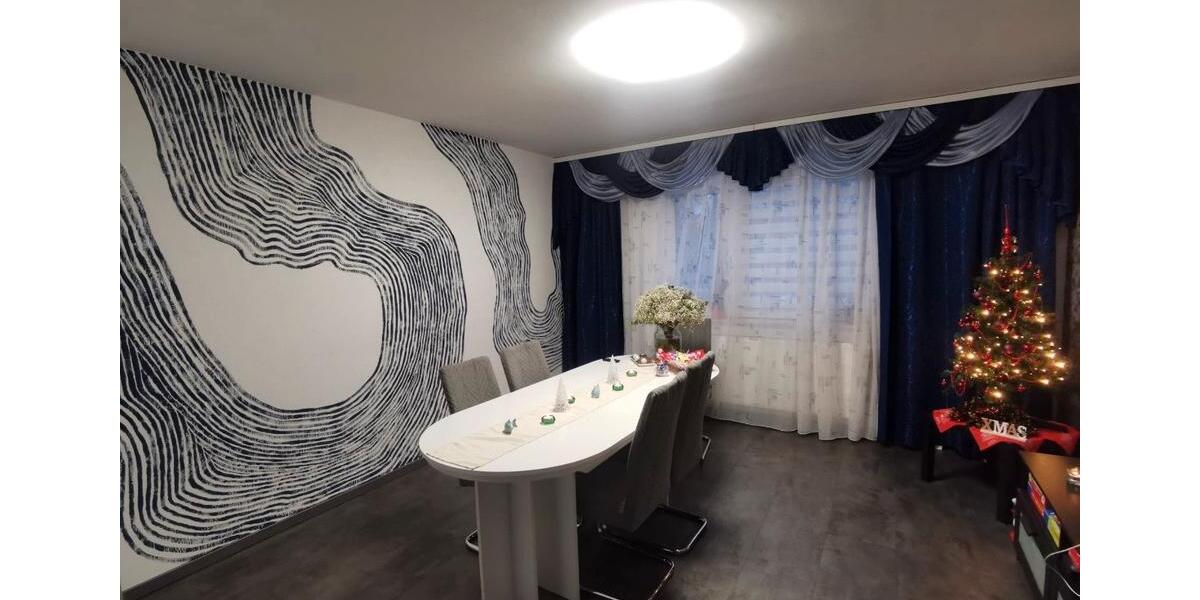 Einfamilienhaus Wuppertal Dönberg - 8 Zimmer, 240 m&sup2;, 700.000&euro; | Angebot:25638728