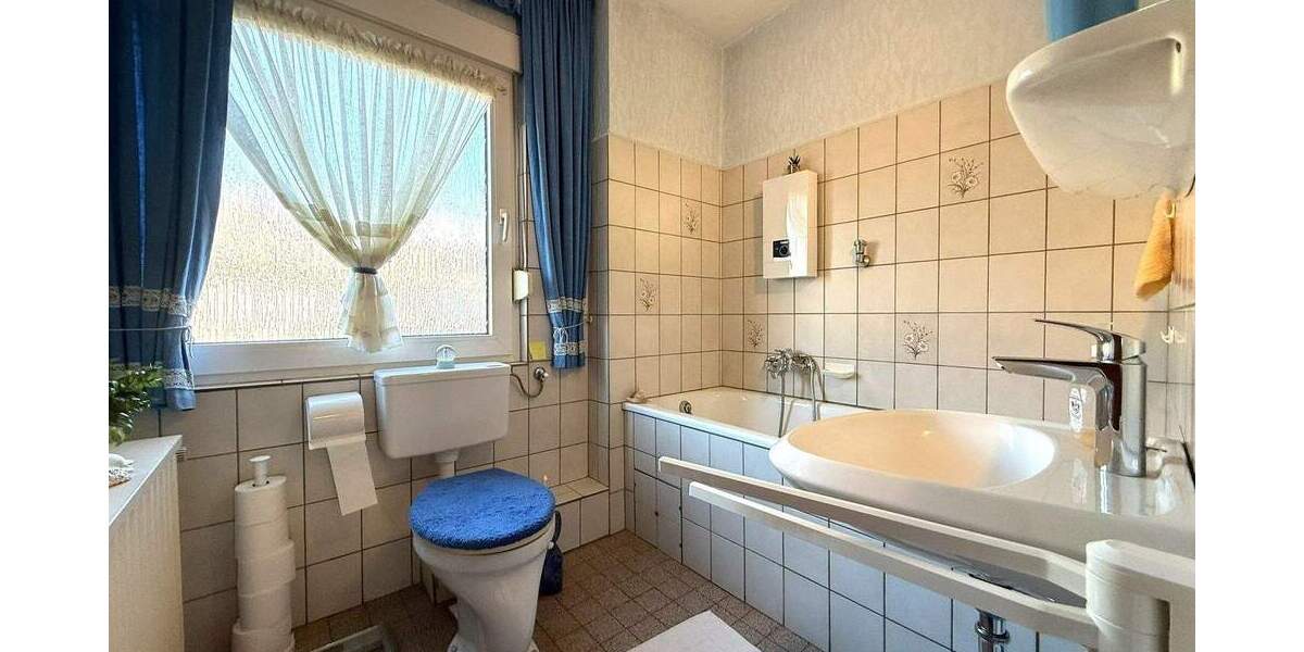 Wo Zukunft ein Zuhause findet Substanz mit Seele - Rheinendhaus für Familien mit Vision 6 zimmer