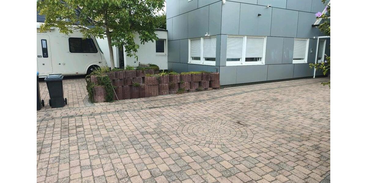 Garagen / Stellplätze Düsseldorf Stadtbezirk 5 - 19&euro; | Angebot:22479596