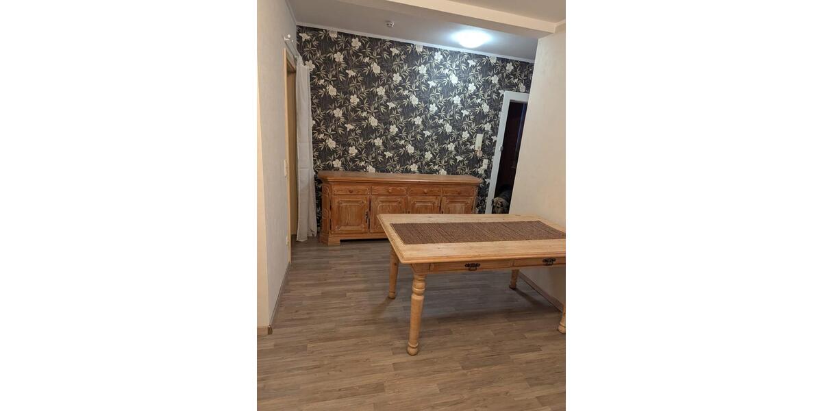 Schöne helle 2 Zimmer Wohnung für sofort zu vermieten 2 zimmer