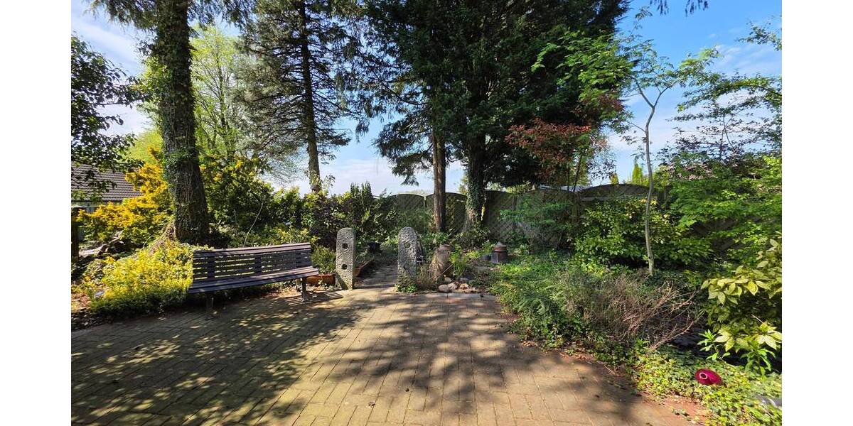 Zweifamilienhaus mit Einliegerwohnung in ruhiger Lage 6 zimmer