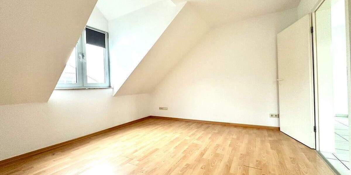Etagenwohnung Neuss Uedesheim - 3 Zimmer, 94 m&sup2;, 319.000&euro; | Angebot:25736810