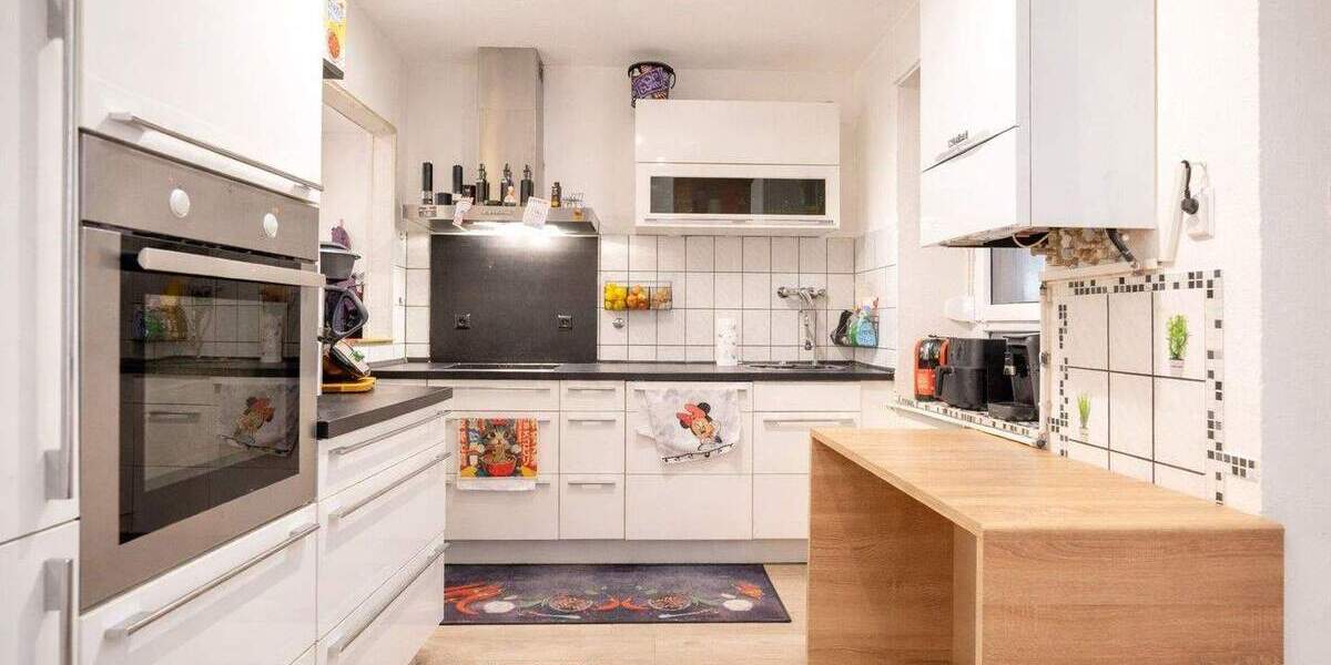 Top Angebot! Erdgeschosswohnung mit Terrasse & Gartenanteil in gefragter Krefelder Dyklage! 3 zimmer