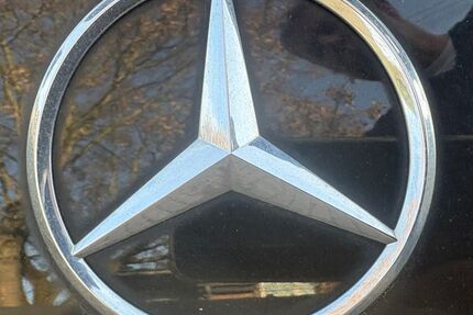 Mercedes-Benz E 200 81.841 km 28.775 &euro; Erkrath 40699