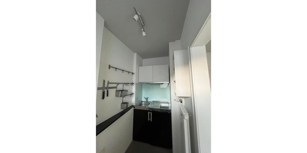 Etagenwohnung Düsseldorf Stadtbezirk 5 - 1 Zimmer, 30 m&sup2;, 195.000&euro; | Angebot:24629187