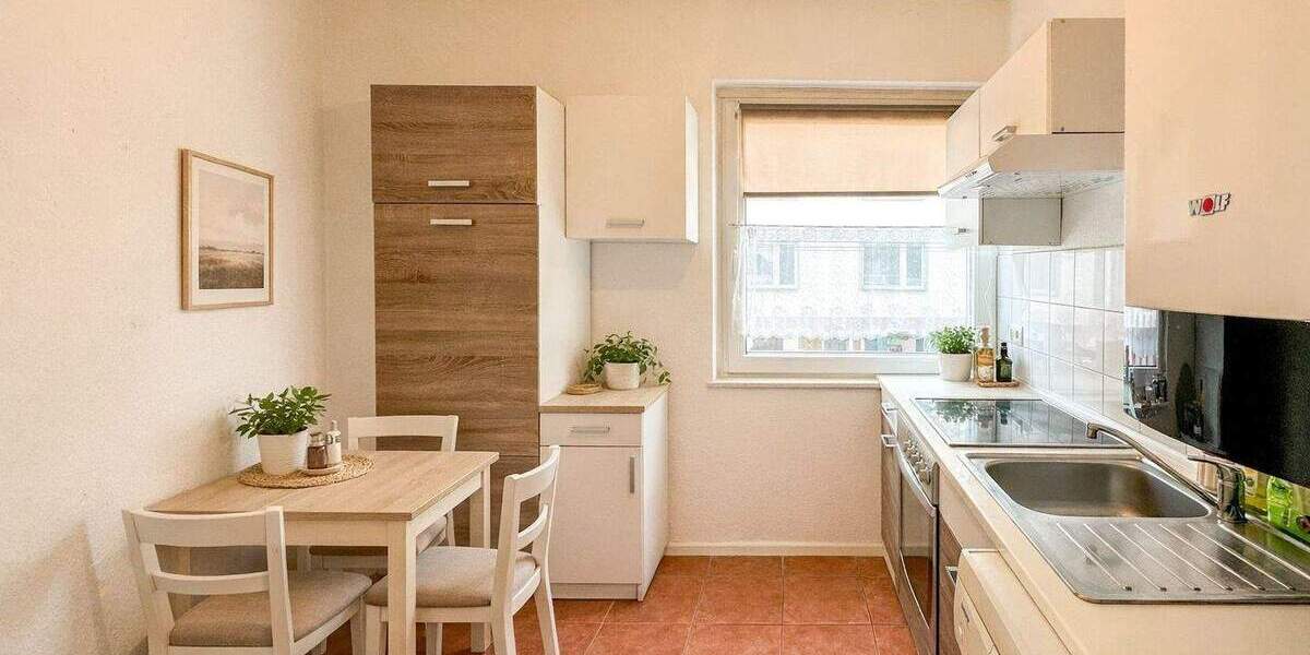 Etagenwohnung Düsseldorf Pempelfort - 2 Zimmer, 57 m&sup2;, 269.000&euro; | Angebot:25879149