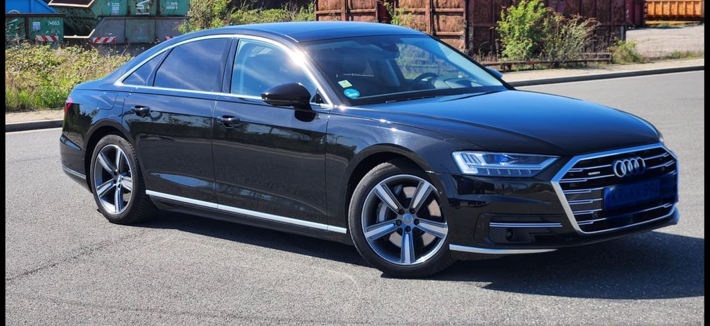 Audi A8 127.800 km 41.990 &euro; Neukirchen-Vluyn 47506