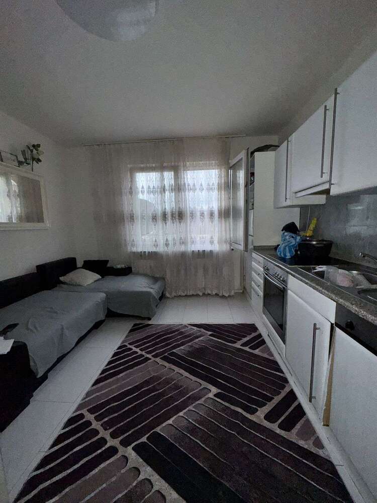 Wohnung zum Kaufen in Duisburg 100.000 € 88 m²