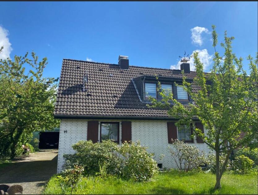 Verkaufe Doppelhaushälfte in Krefeld mit großem Garten