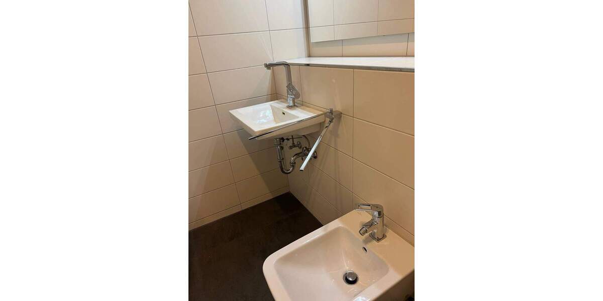 Etagenwohnung Düsseldorf Mörsenbroich - 2 Zimmer, 68 m&sup2;, 280.000&euro; | Angebot:25673133