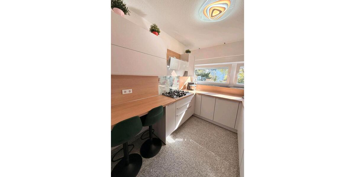 Etagenwohnung Düsseldorf Stadtbezirk 9 - 4 Zimmer, 99 m&sup2;, 395.000&euro; | Angebot:26150401