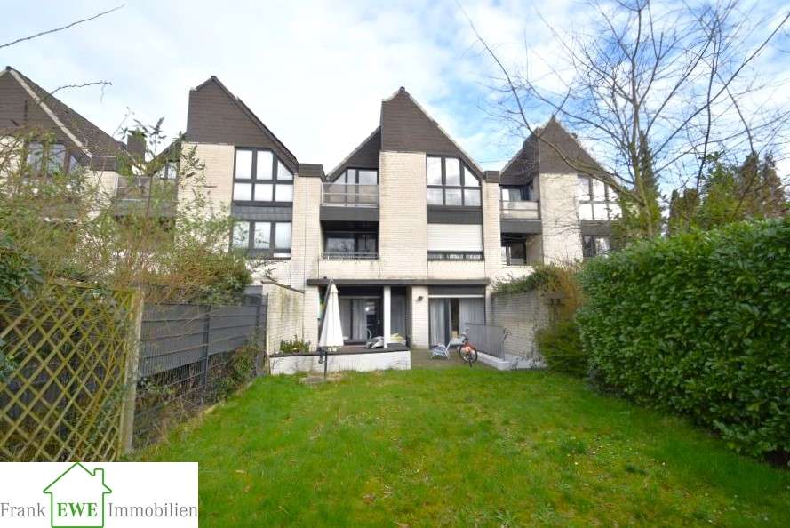 Haus zum Kaufen in Düsseldorf Hellerhof 688.000 € 175 m² 7 zimmer