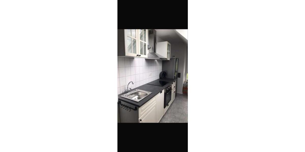 Dachgeschoßwohnung Duisburg Großenbaum - 2.5 Zimmer, 67 m&sup2;, 930&euro; | Angebot:26439729