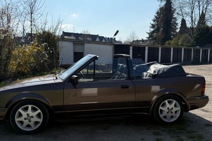 Ford Escort 90.422 km 4.900 &euro; Viersen 41747
