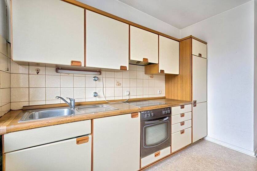 Hell. Sonnig. Gut gelegen. | 2-Zimmer-Wohnung mit Südbalkon und Garage in Mülheim Holthausen