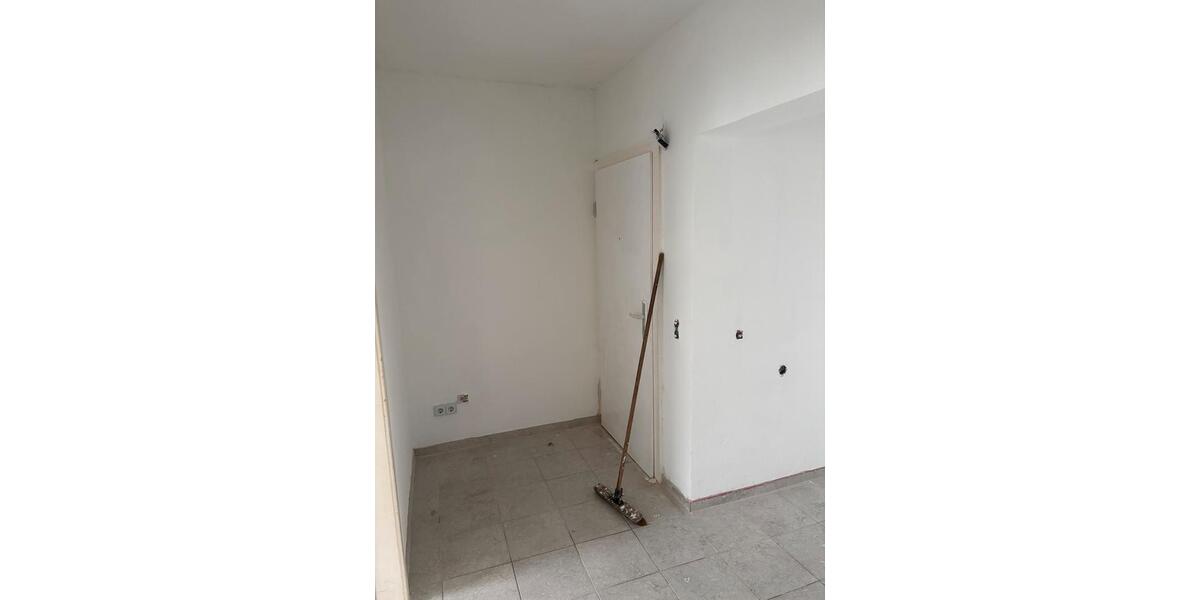 Etagenwohnung Duisburg Laar - 2 Zimmer, 64 m&sup2;, 620&euro; | Angebot:25511492