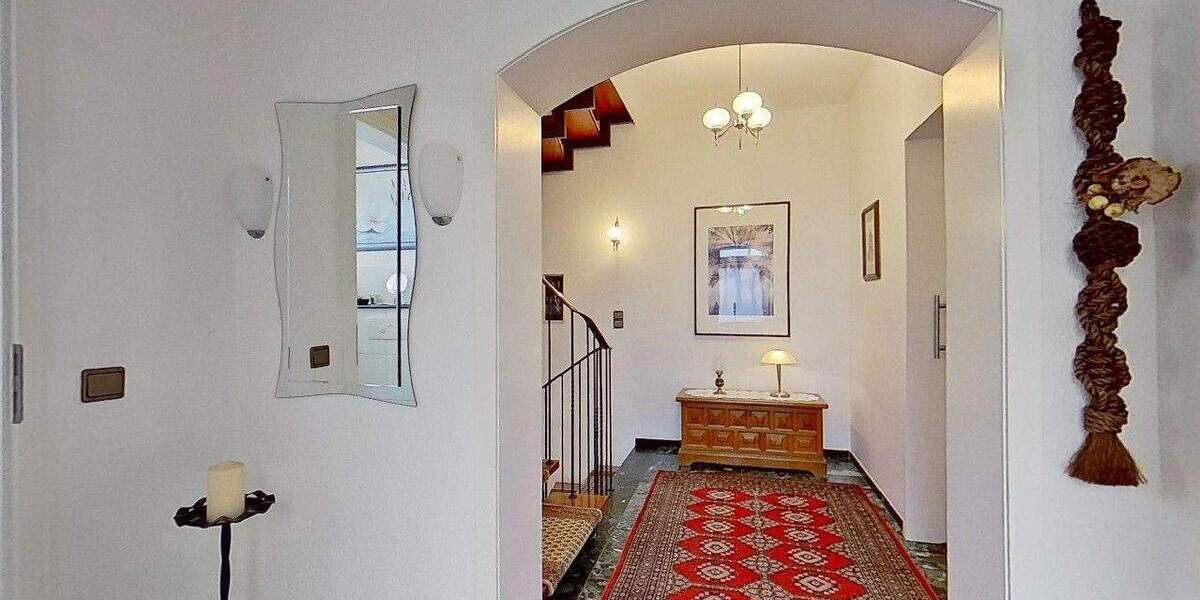 Gibt es ja doch ! Klassische kleine Doppelhaushälfte in schöner Lage von Kaarst - Vorst 4 zimmer