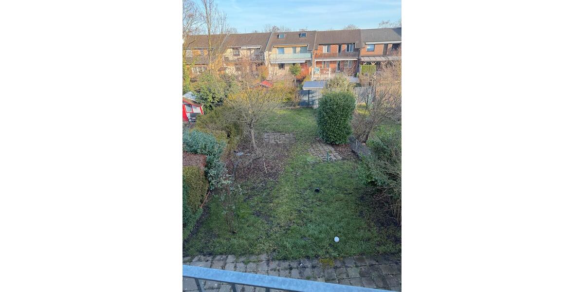 3-Zimmer-Wohnung mit Balkon, Garten & Keller in Kleinenbroich 3 zimmer