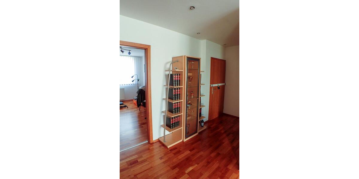 Sonnige 3,5-Zimmer-Dachgeschosswohnung mit Dachterrasse, 105 m² 3.5 zimmer