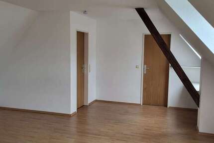 Wohnung zum Mieten in Düsseldorf 320 € 32 m²