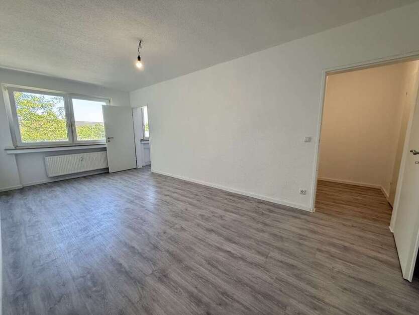 Wohnung zum Mieten in Duisburg Untermeiderich 340 € 31 m²