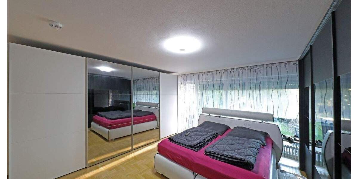 Einfamilienhaus Düsseldorf Stockum - 2 Zimmer, 299.000&euro; | Angebot:25778446