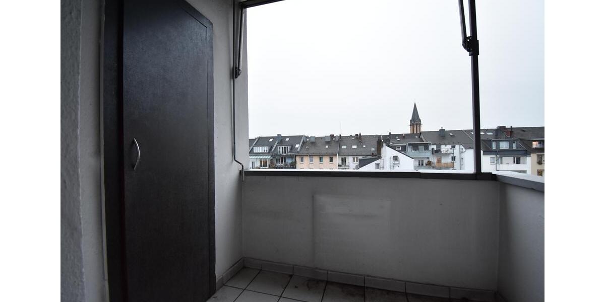 Spitzen Lage! Bezugsfreie 2-Zimmer-Whg mit zwei Balkonen 2 zimmer